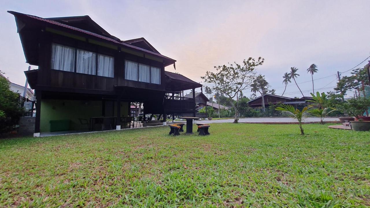 Sayang Di Kaki Bukit Homestay Near Icon City Bukit Mertajam Exterior foto