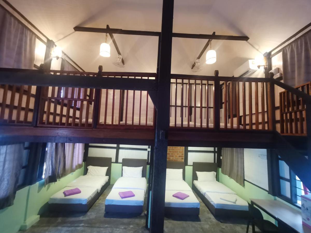 Sayang Di Kaki Bukit Homestay Near Icon City Bukit Mertajam Exterior foto