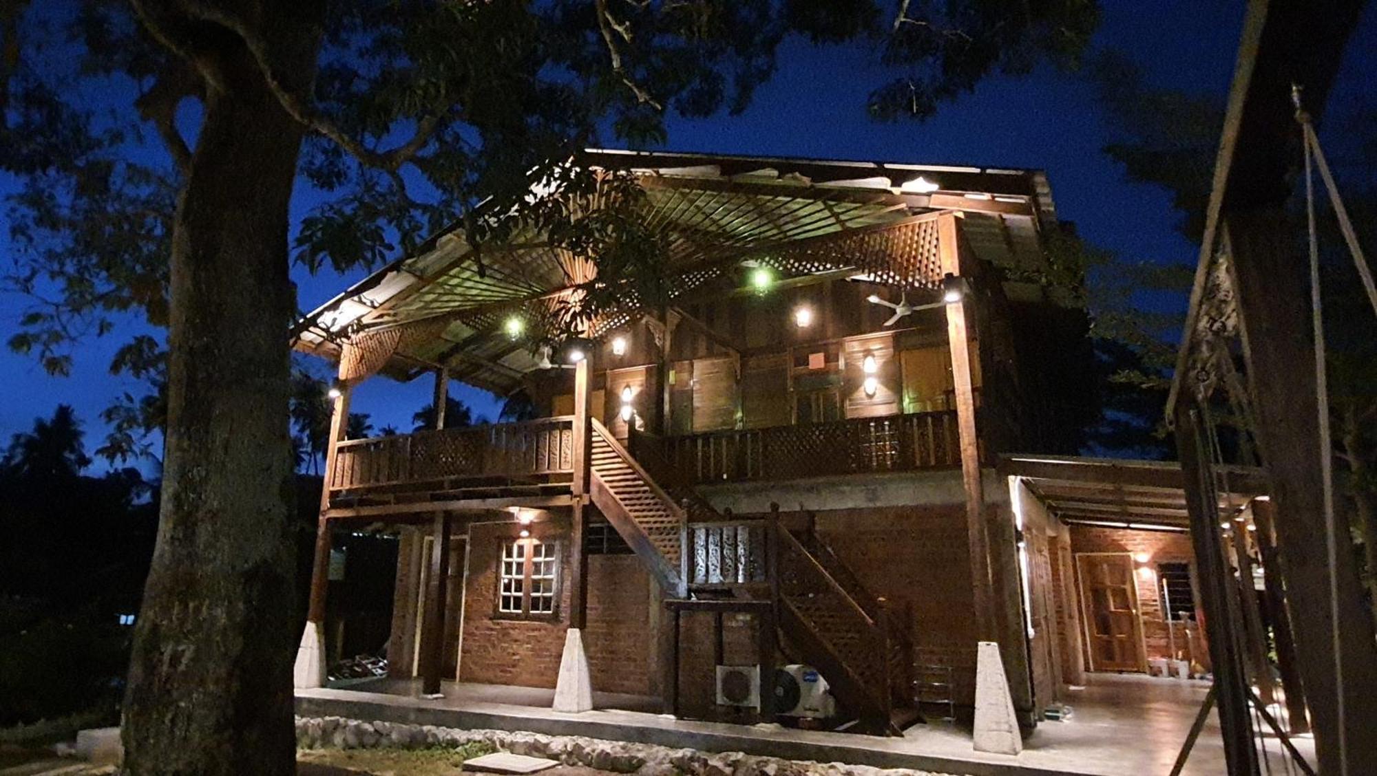 Sayang Di Kaki Bukit Homestay Near Icon City Bukit Mertajam Exterior foto