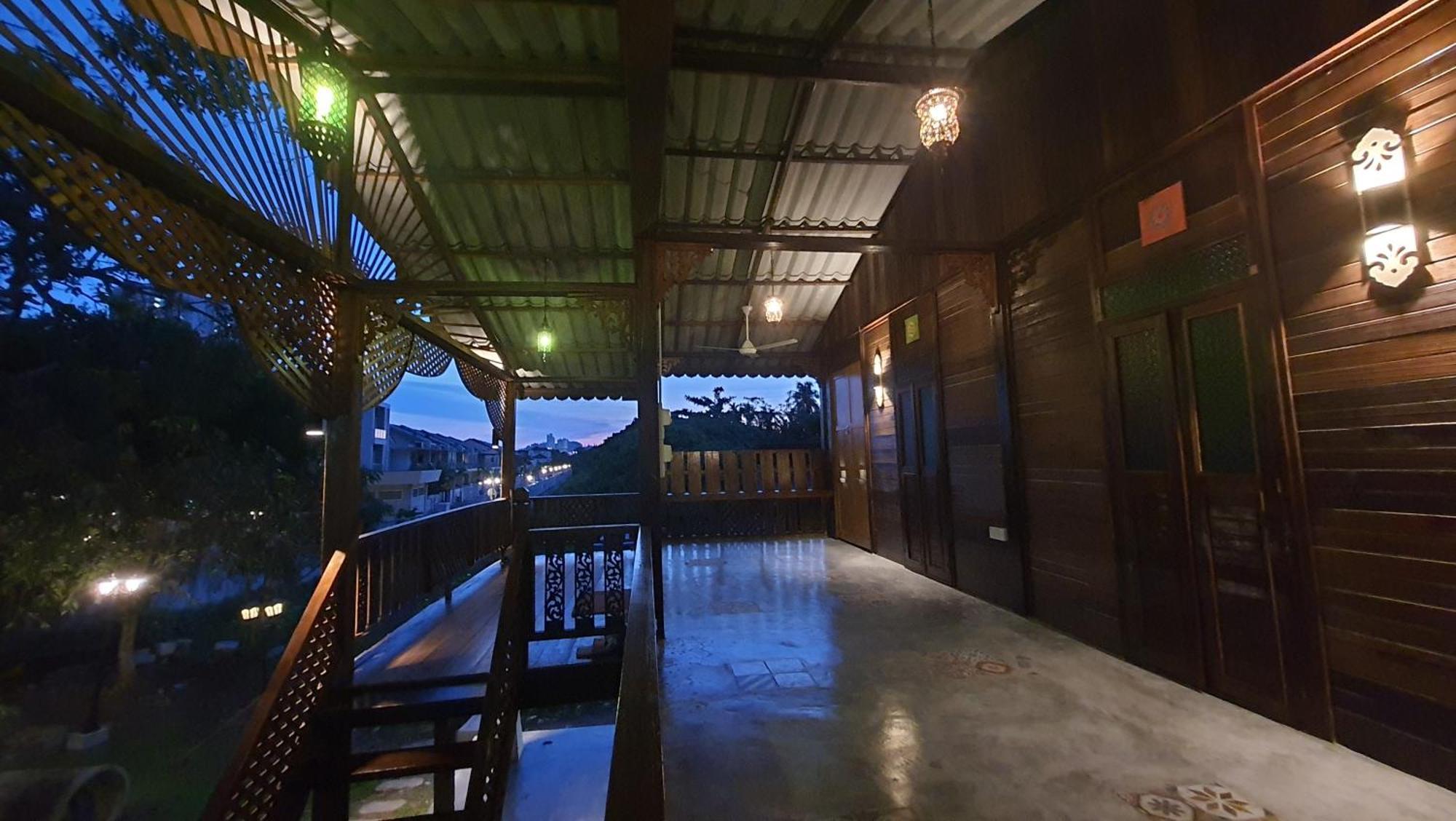 Sayang Di Kaki Bukit Homestay Near Icon City Bukit Mertajam Exterior foto